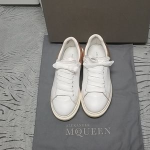 White & Rose Gold Oversized Sneakers
